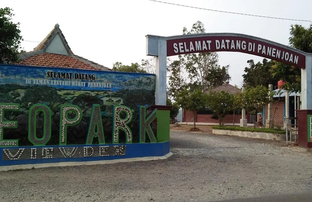 Villa Panenjoan Geopark Ciletuh-1